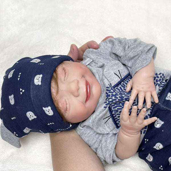Bébé reborn garçon avec les yeux fermés - Jules - Mon Petit Ange