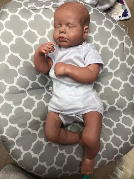 Poupée reborn garçon - Jean - Mon Petit Ange