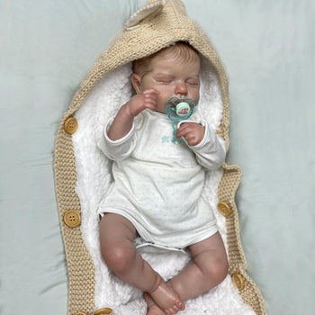 Bébé reborn garçon avec les yeux fermés - Léo - Mon Petit Ange