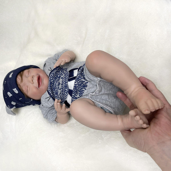 Bébé reborn garçon avec les yeux fermés - Jules - Mon Petit Ange