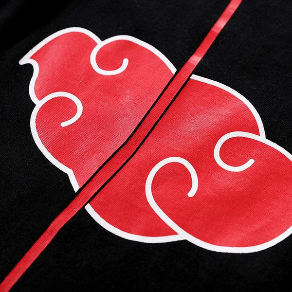 Pyjama manga bebe akatsuki avec dessin du nuage rouge en detail