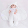 Sac de couchage beige en coton flanelle déplié pour bébé