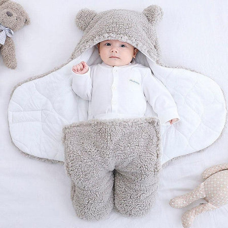 Sac de couchage en coton molletonné gris chaud et confortable pour bébé