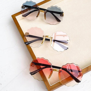 Lunettes de soleil rondes en forme de vague de fleurs pour enfants - Mon Petit Ange